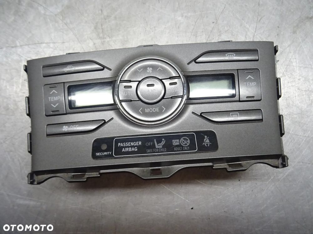 TOYOTA AURIS 06-09 1.4 D4D PANEL KLIMATYZACJI 5590002220B - 1