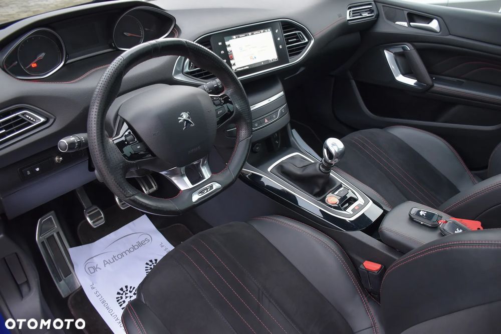 Peugeot 308 1.6 e-THP GT S&S - 20