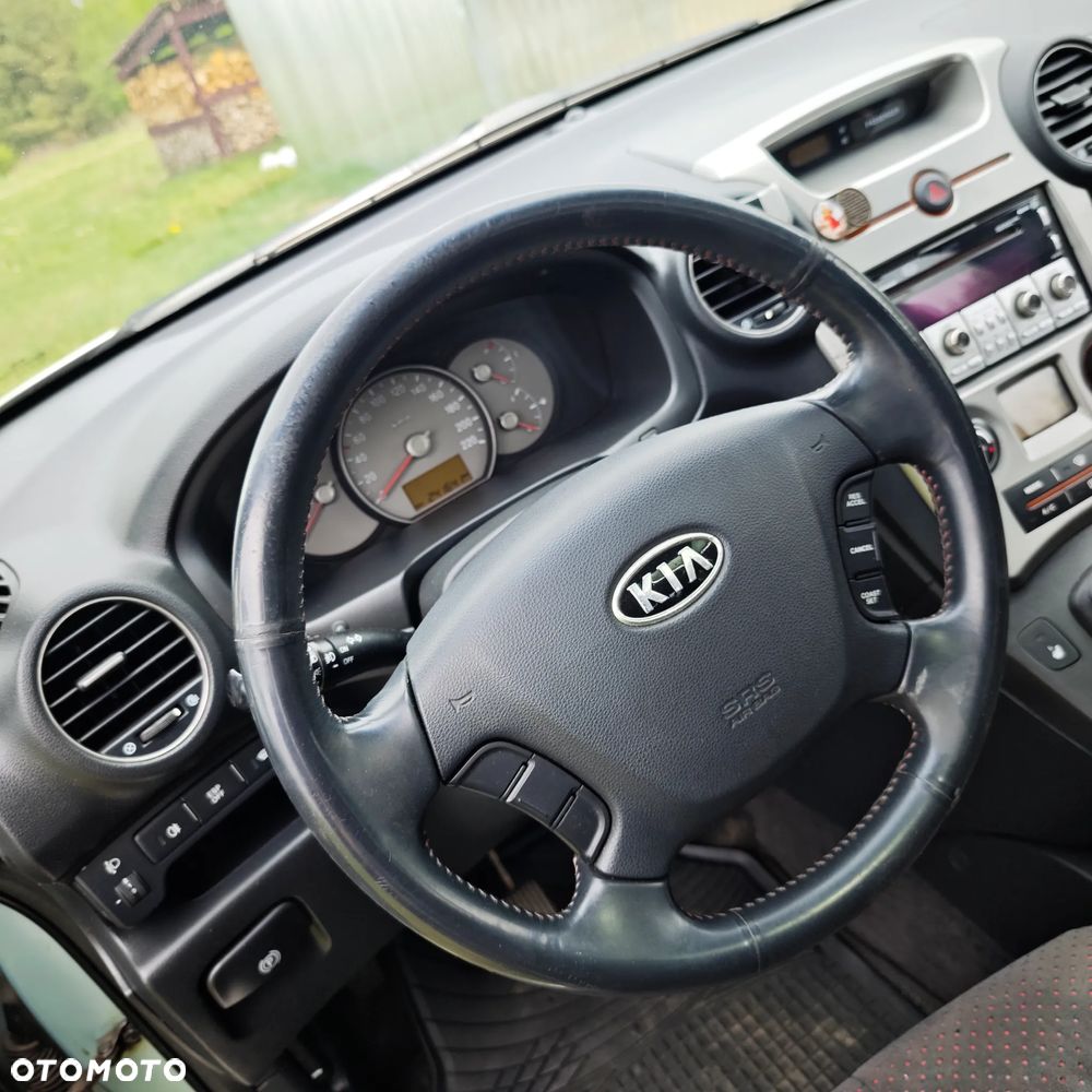 Kia Carens 2.0 CRDi Freedom - 11