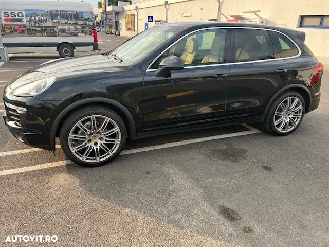 Porsche Cayenne 3.0TD TipTronic - 6
