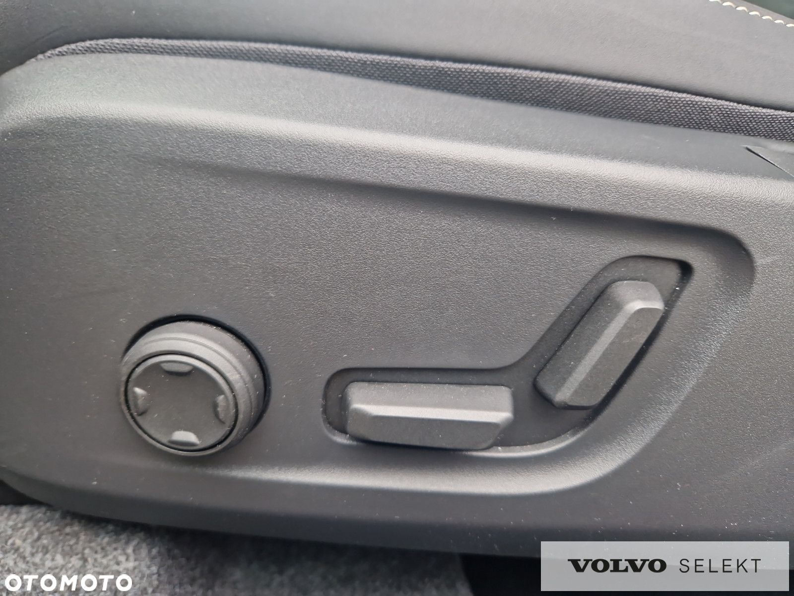 Volvo XC 40 - 21