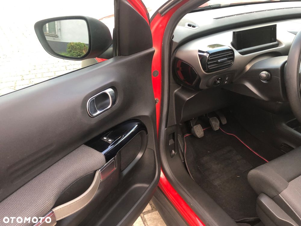 Citroën C4 Cactus VTi 82 Live - 17