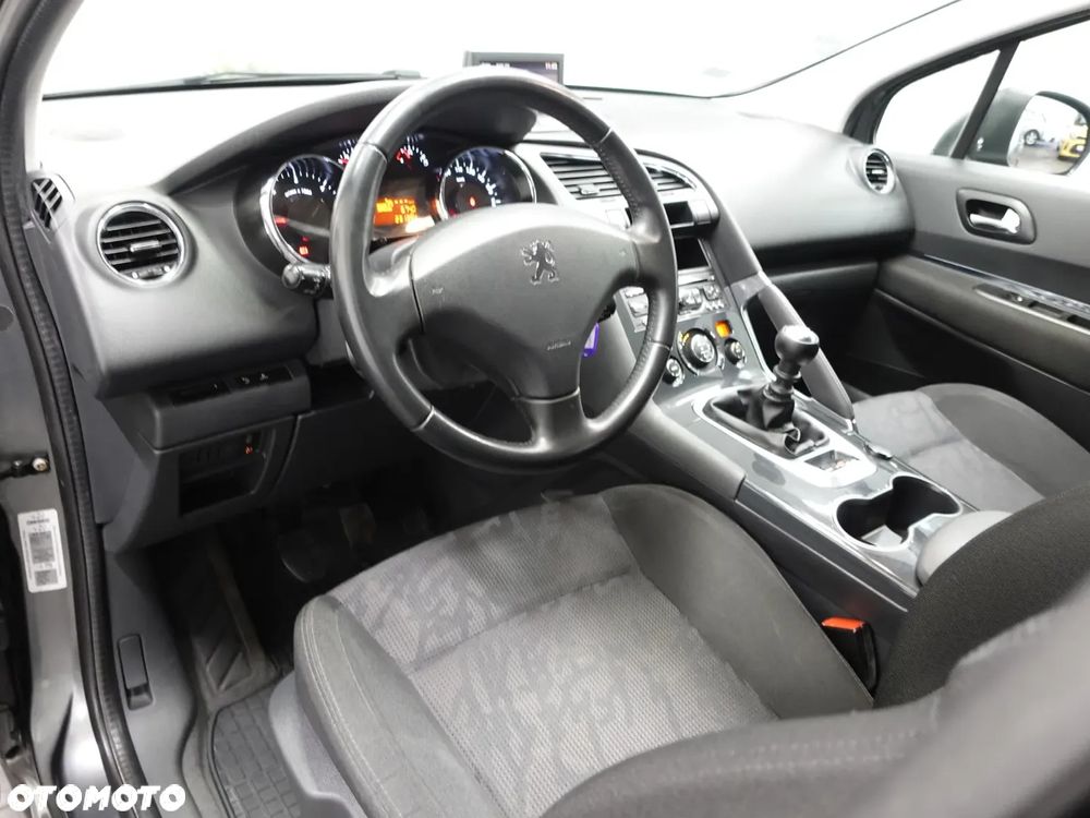 Peugeot 3008 1.6 HDi Active - 21
