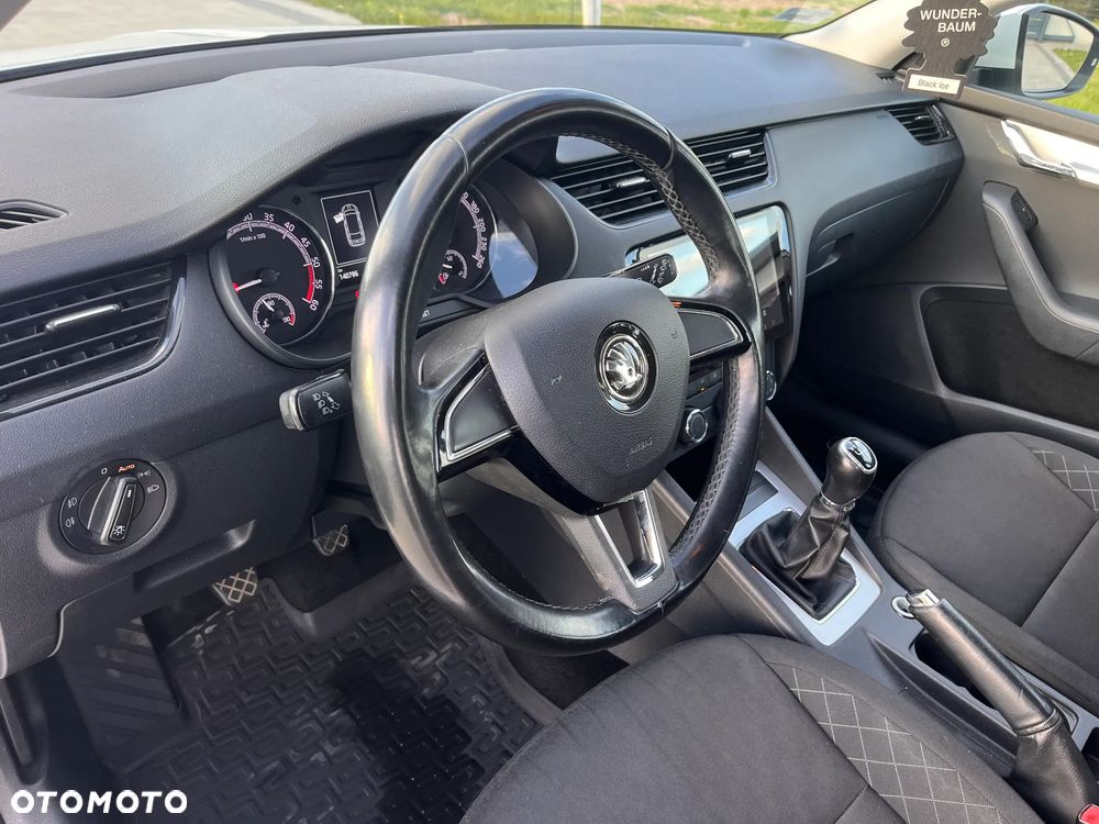 Skoda Octavia - 12