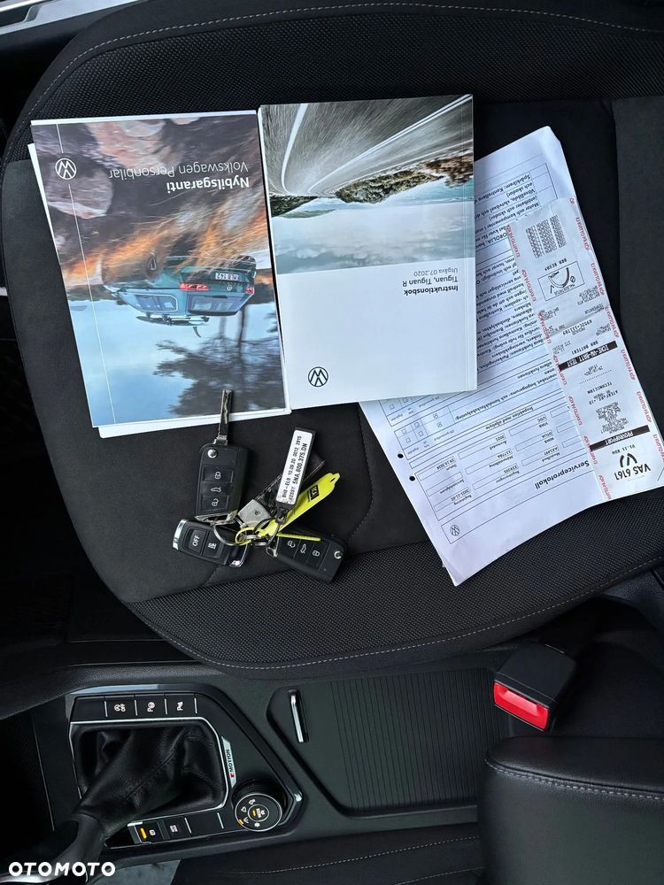 Volkswagen Tiguan 2.0 TDI SCR 4MotION DSG Elegance - 24