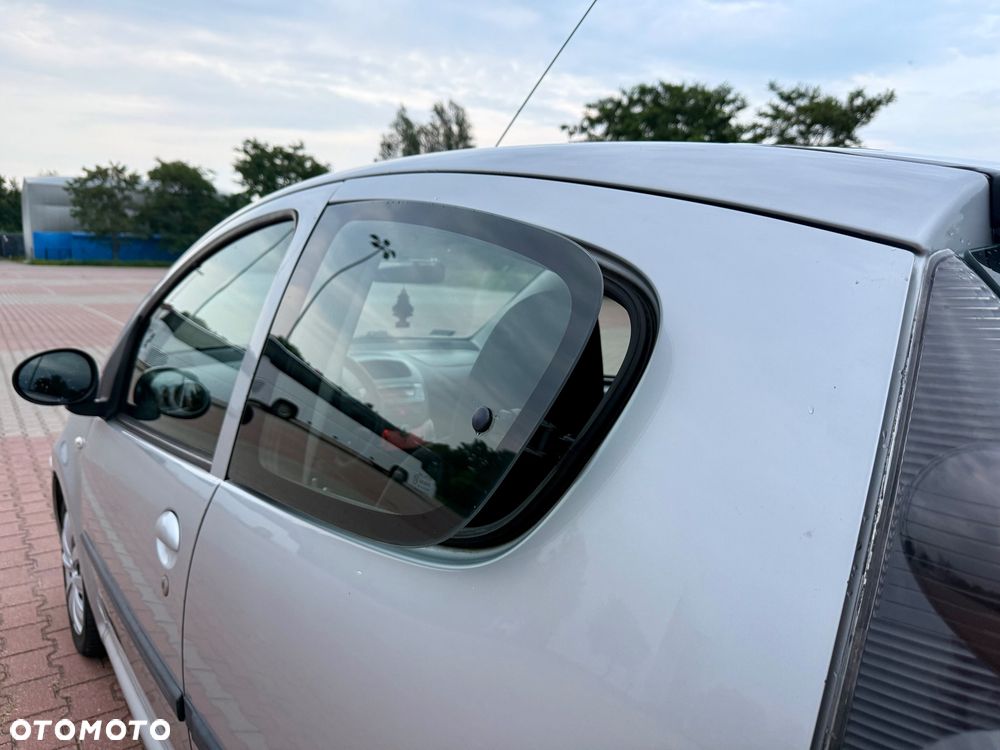 Citroën C1 1.0 Sensodrive Style - 28