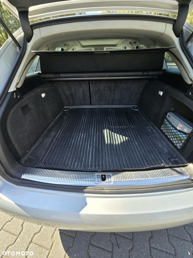 Audi A4 Avant - 9