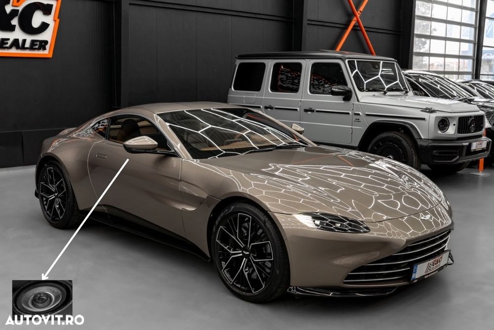 Aston Martin V8 Vantage Standard - 4