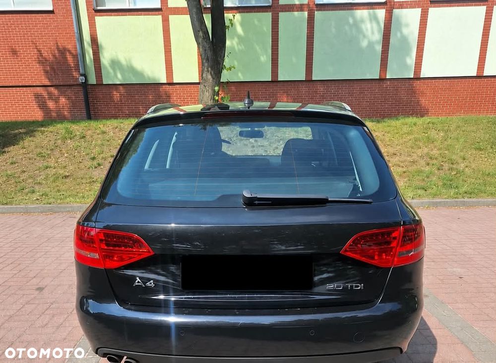 Audi A4 Avant - 6