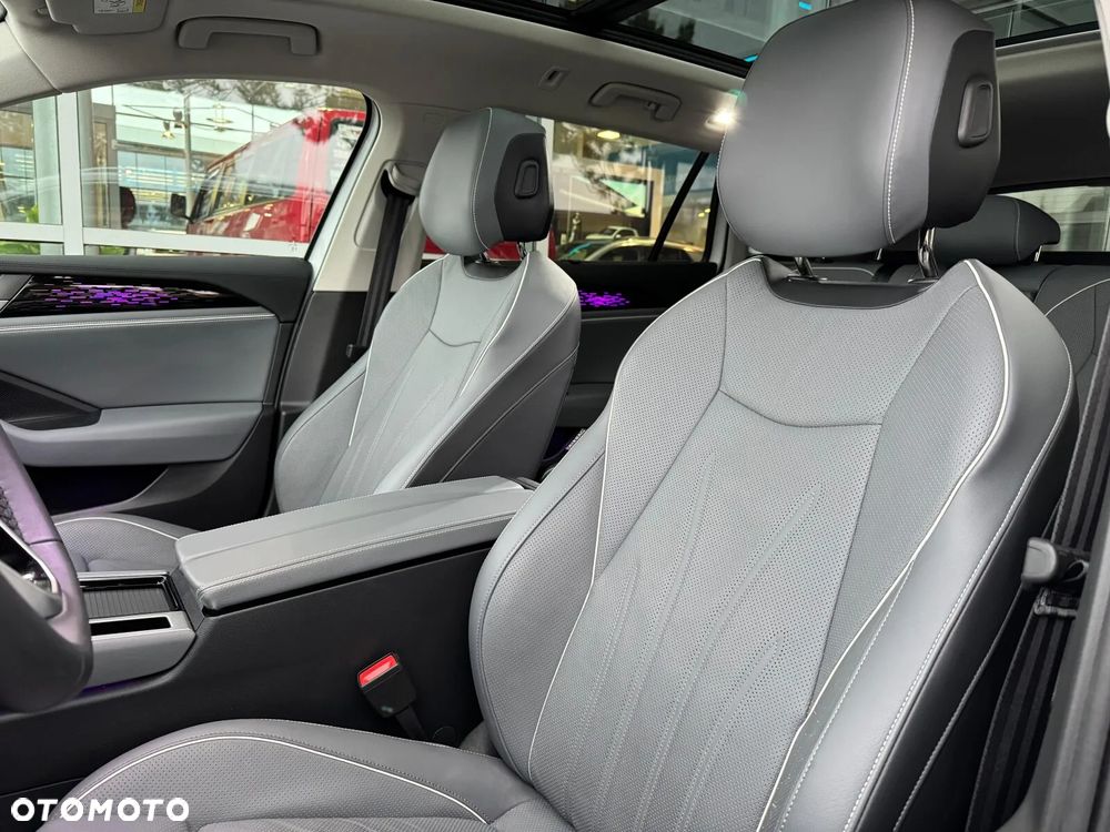 Volkswagen Passat 1.5 TSI EVO Elegance DSG - 11
