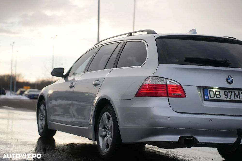 BMW Seria 5 520d Aut. Special Edition - 16