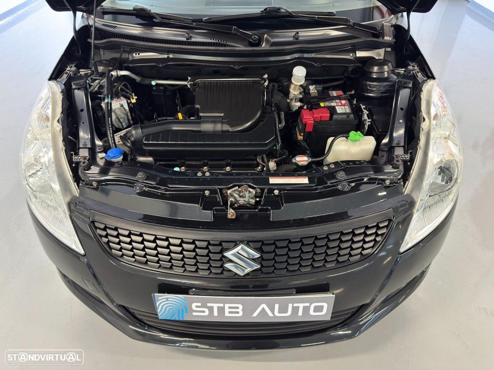 Suzuki Swift 1.2 VVT GLX - 29