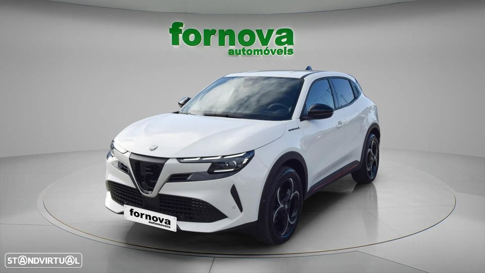 Alfa Romeo Junior 1.2 Sport Speciale eDCT6 - 3