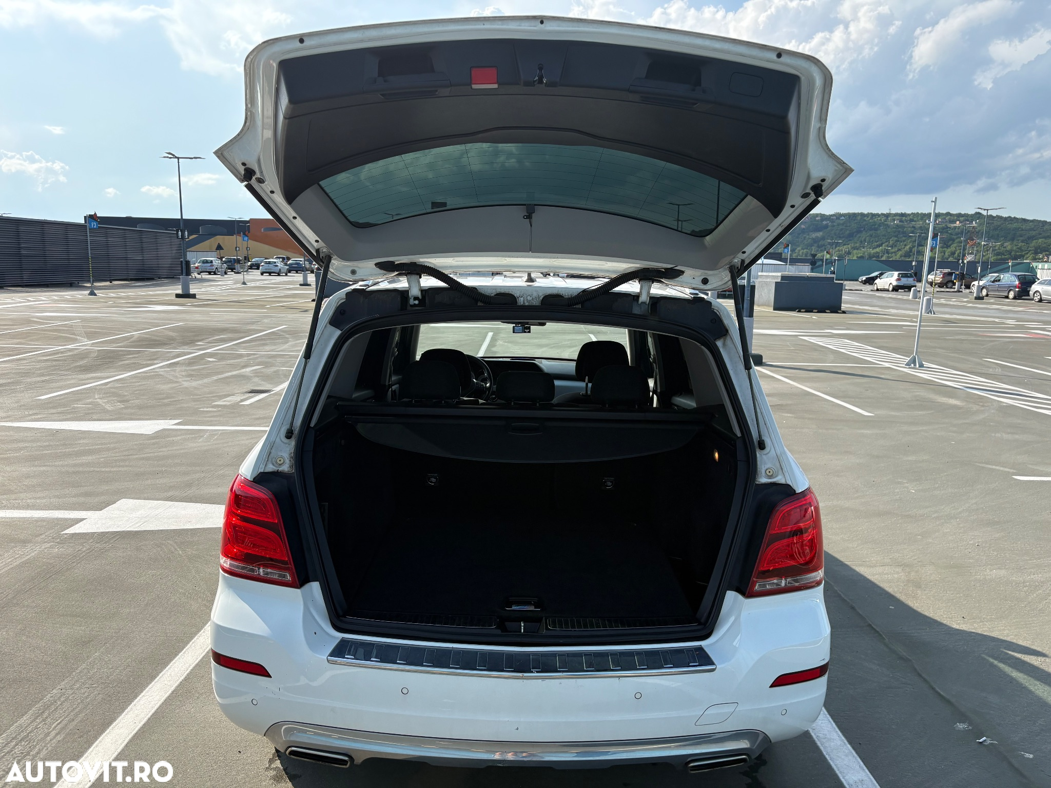 Mercedes-Benz GLK 220 CDI (BlueEFFICIENCY) 7G-TRONIC - 22