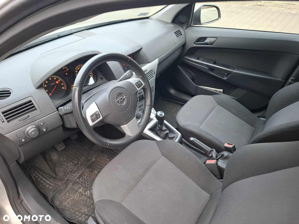 Opel Astra 1.6 - 2
