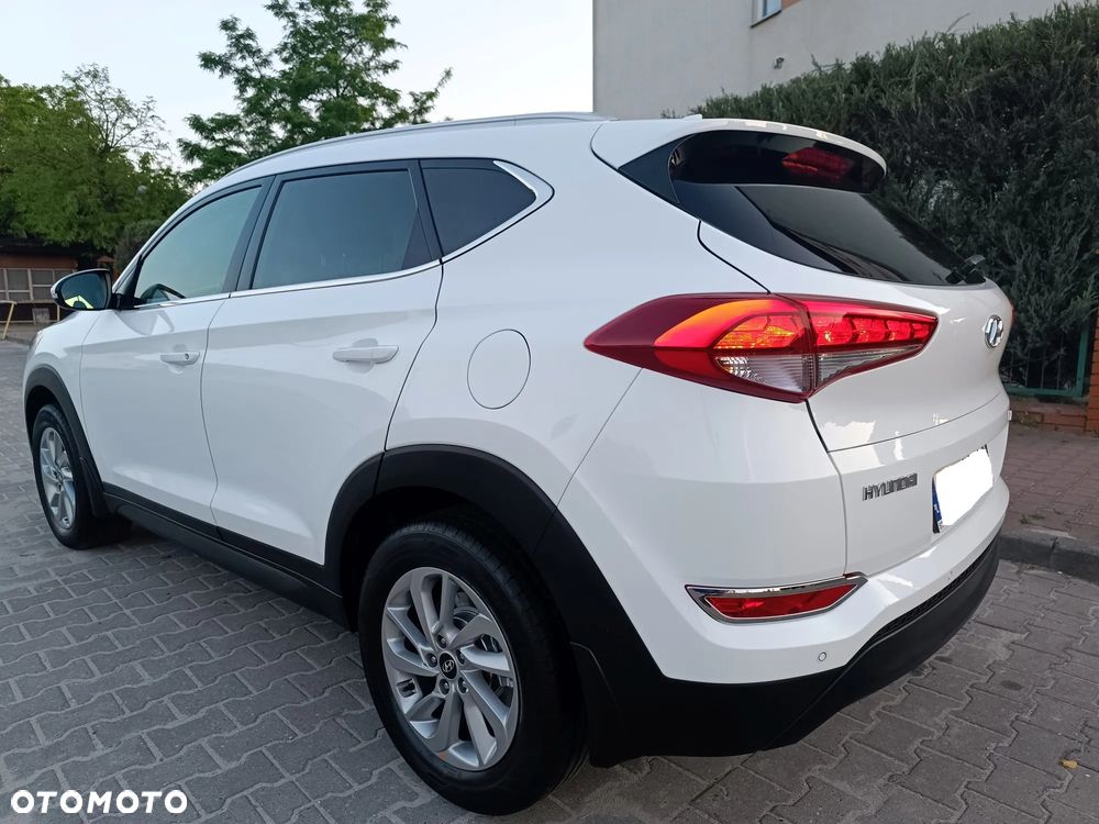 Hyundai Tucson 1.7 CRDI BlueDrive Comfort 2WD - 5