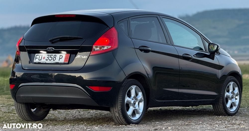 Ford Fiesta 1.4i Titanium - 3