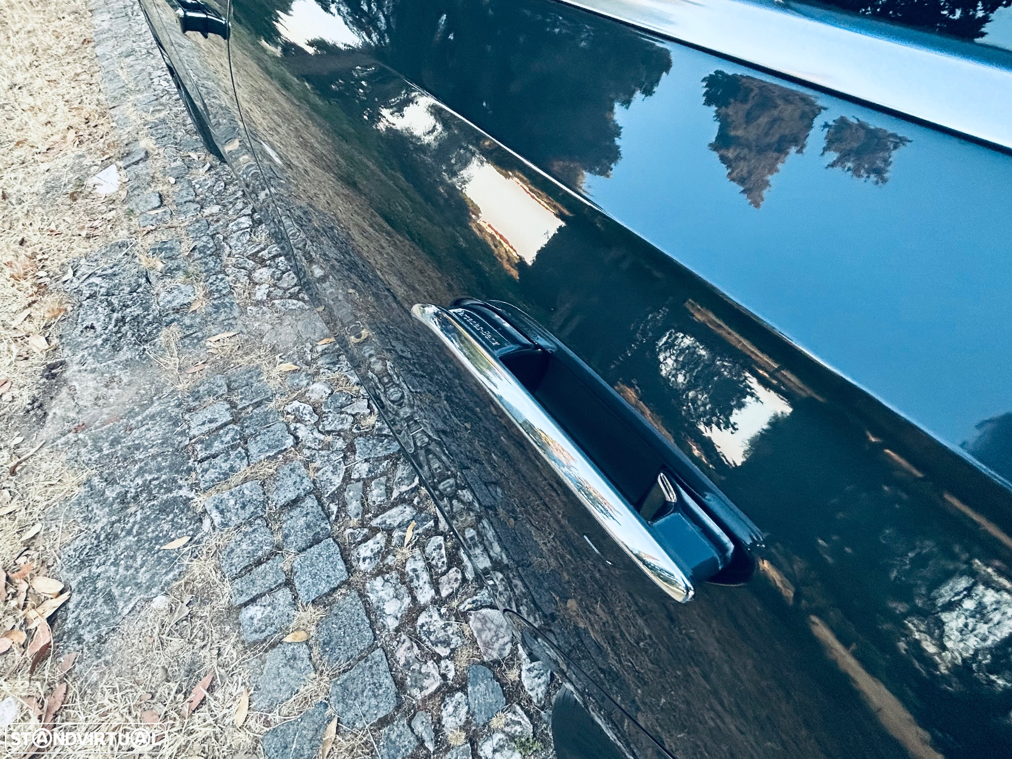 Mercedes-Benz E 300 e Avantgarde - 10