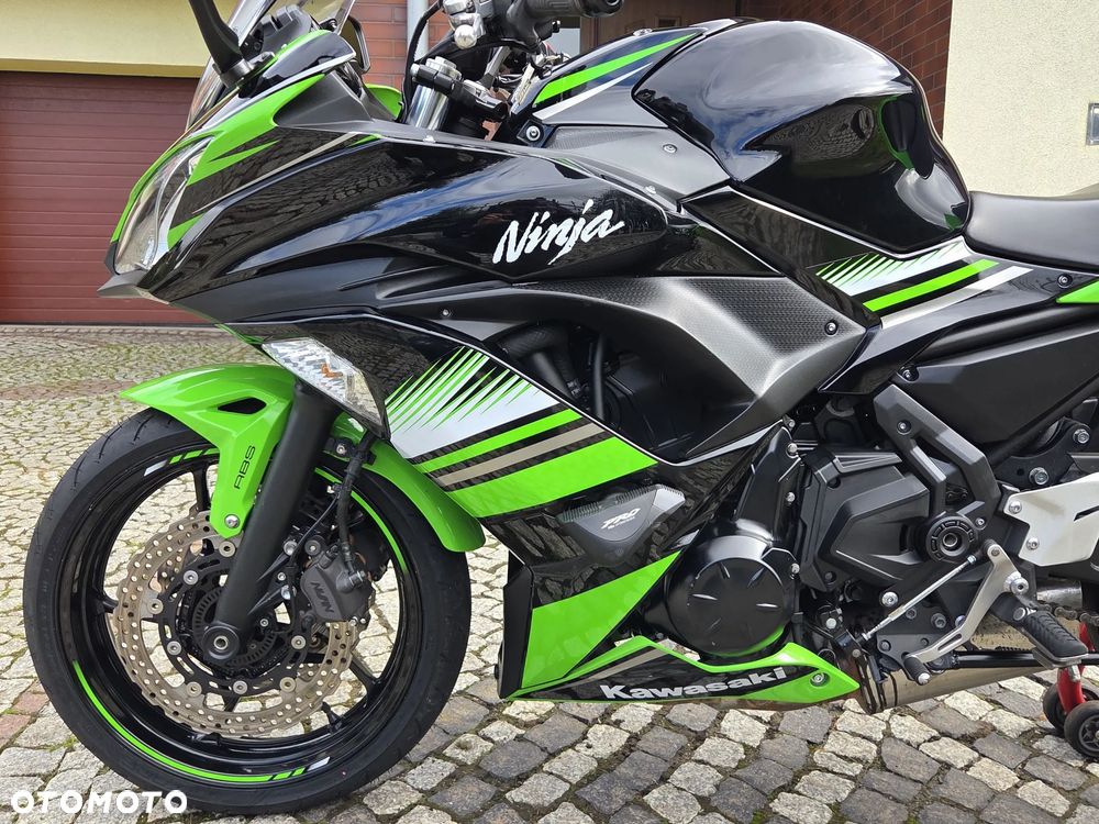 Kawasaki Ninja - 7