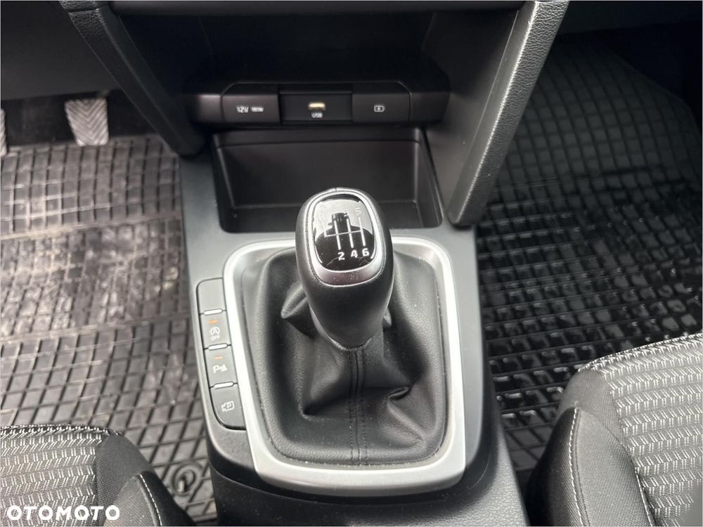 Kia Ceed 1.5 T-GDI M - 18