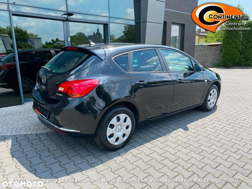 Opel Astra - 3