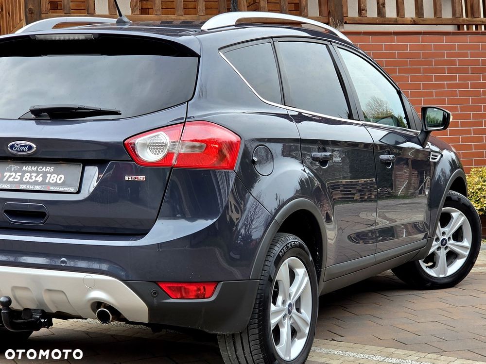 Ford Kuga 2.0 TDCi 2x4 Titanium - 17