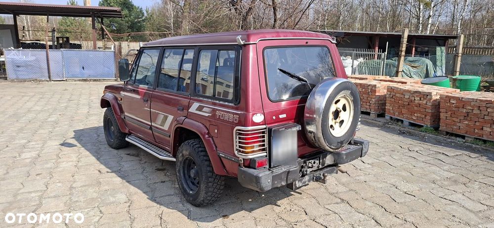 Mitsubishi Pajero - 4