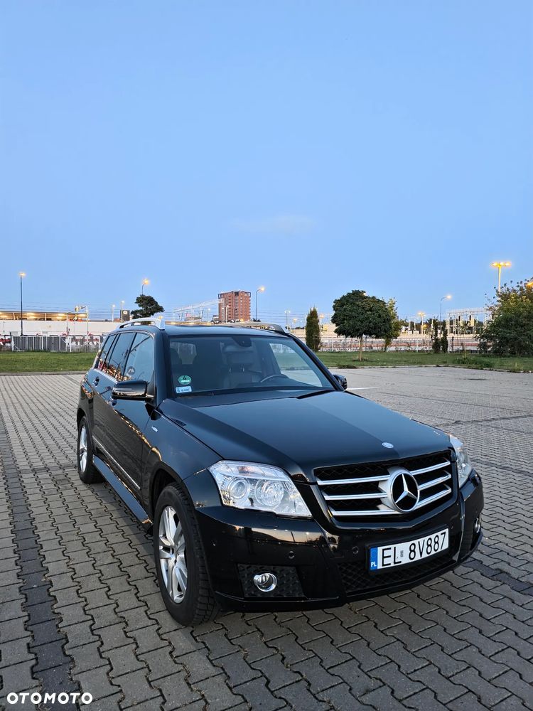 Mercedes-Benz GLK 220 CDI DPF 4Matic BlueEFFICIENCY 7G-TRONIC - 38