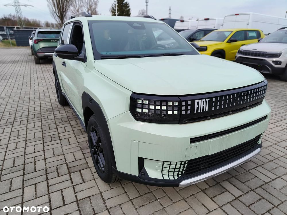 Fiat Grande Panda 1.2 mHEV Icon eDCT - 4