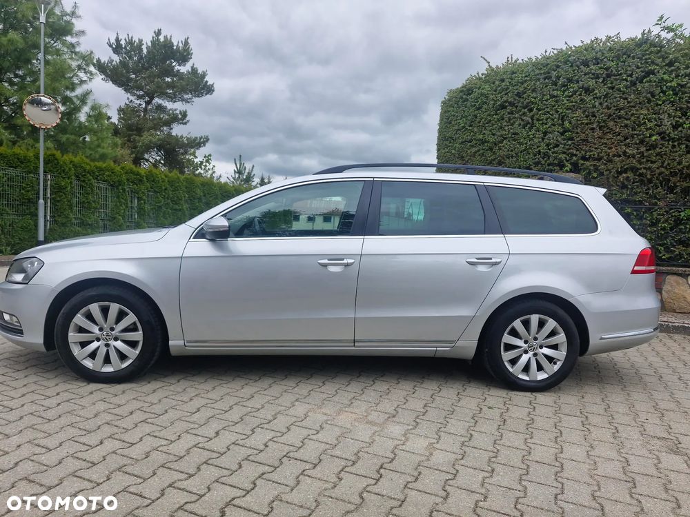 Volkswagen Passat 2.0 TDI DPF BlueMotion Technology Trendline - 8