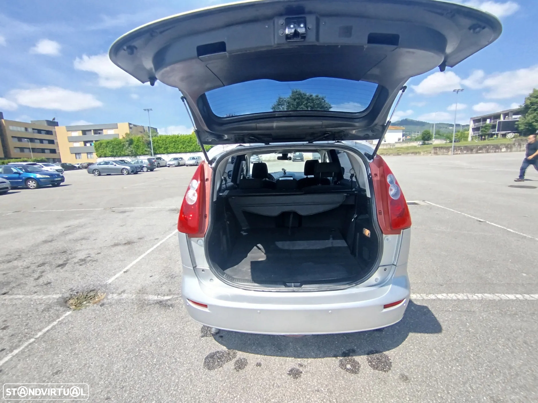 Mazda 5 MZR-CD 2.0 Comfort - 6