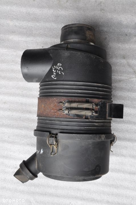 OBUDOWA FILTRA POWIETRZA RENAULT ARES 550