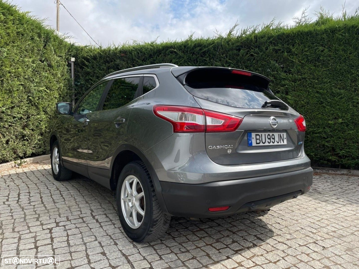 Nissan Qashqai 1.5 dCi N-Connecta Business - 4