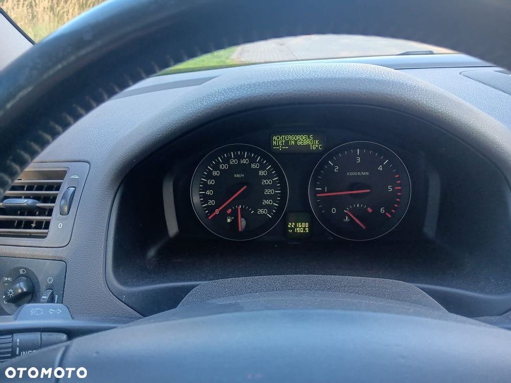 Volvo V50 1.6D DPF DRIVe - 17