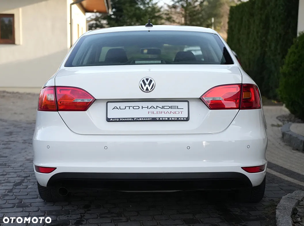 Volkswagen Jetta 1.2 TSI BlueMotion Technology Comfortline - 19