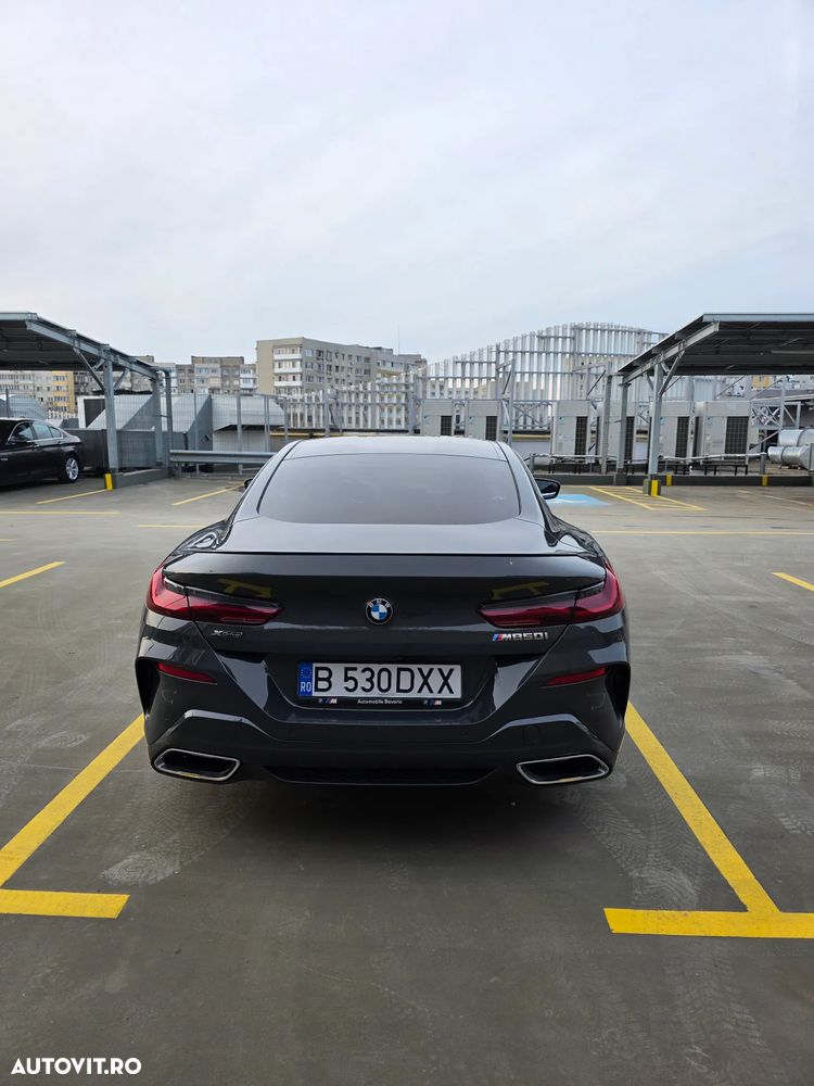 BMW M8 M850i xDrive - 3