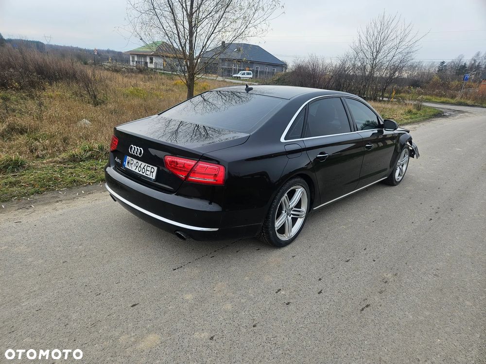 Audi A8 - 2