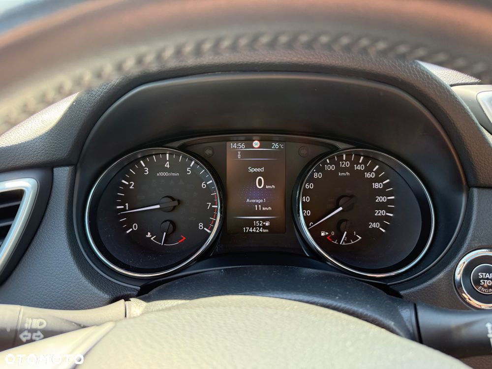 Nissan Qashqai - 34