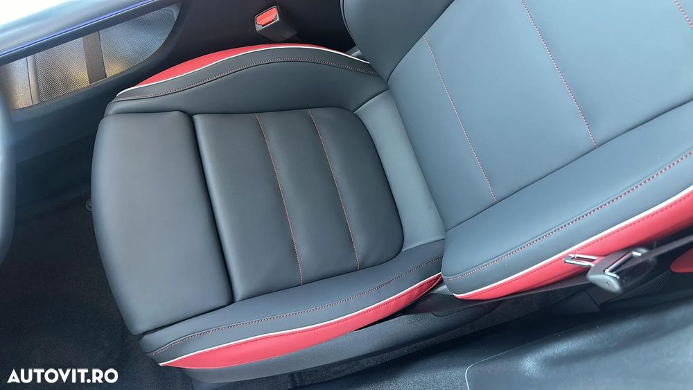 Mercedes-Benz CLA 200 - 19