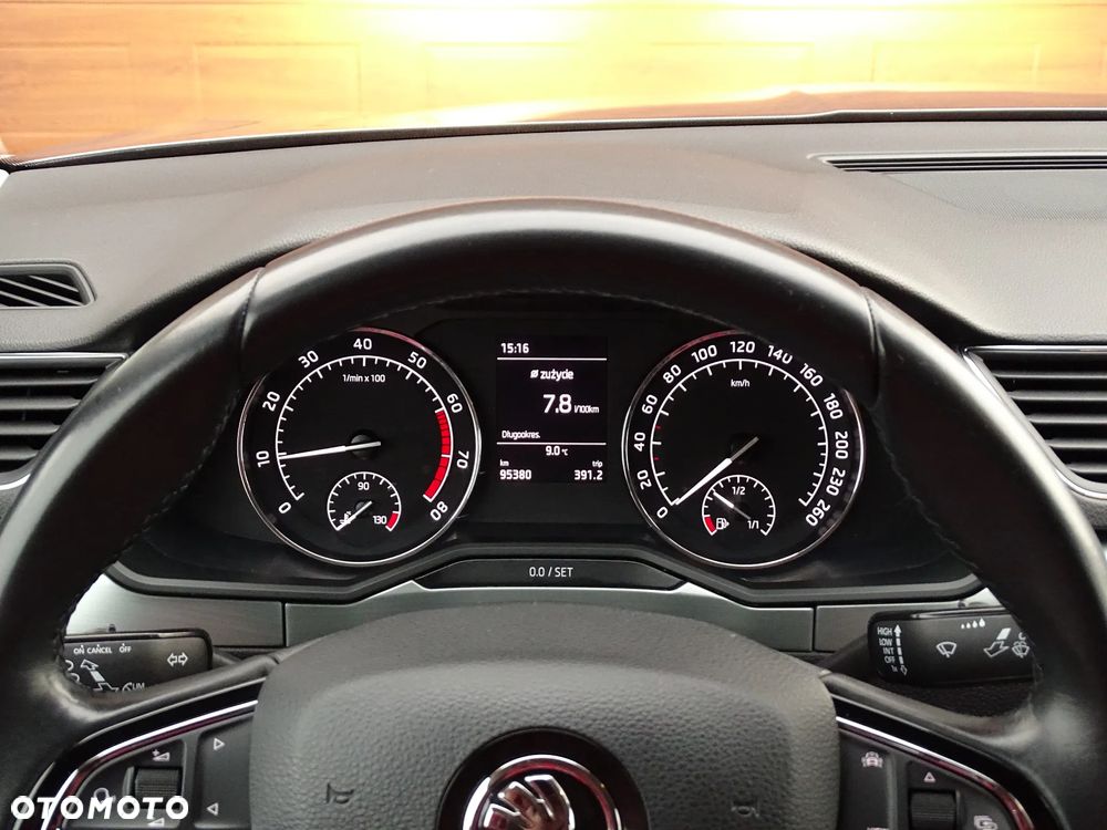 Skoda Superb 1.5 TSI ACT Ambition - 9