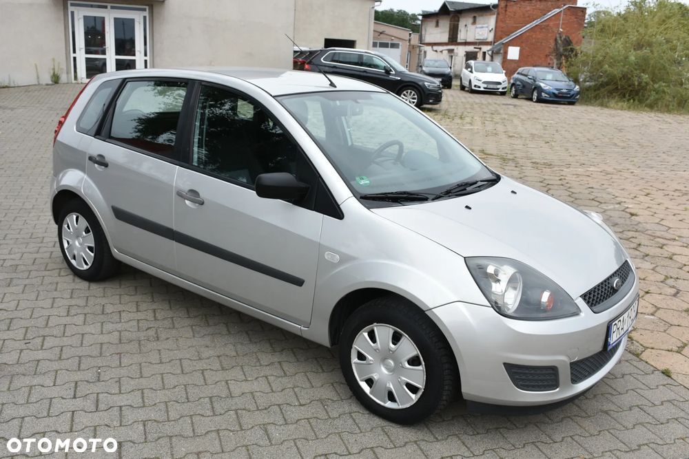 Ford Fiesta 1.4 Style - 6