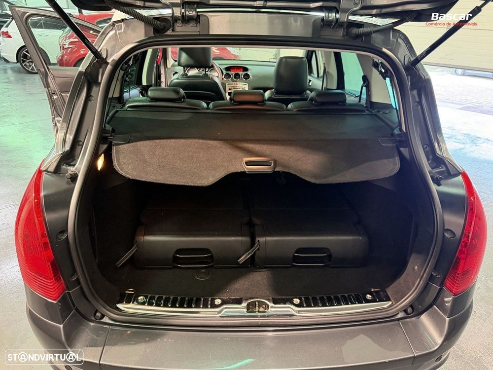 Peugeot 308 1.6 e-HDi Sportium CVM6 - 8