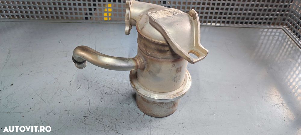 EGR volkswagen vw touran DEF 2.0 cod 04L131512D Behr - 3
