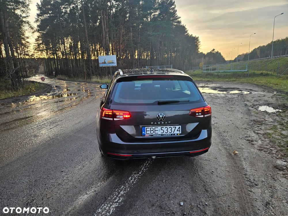 Volkswagen Passat Variant - 25