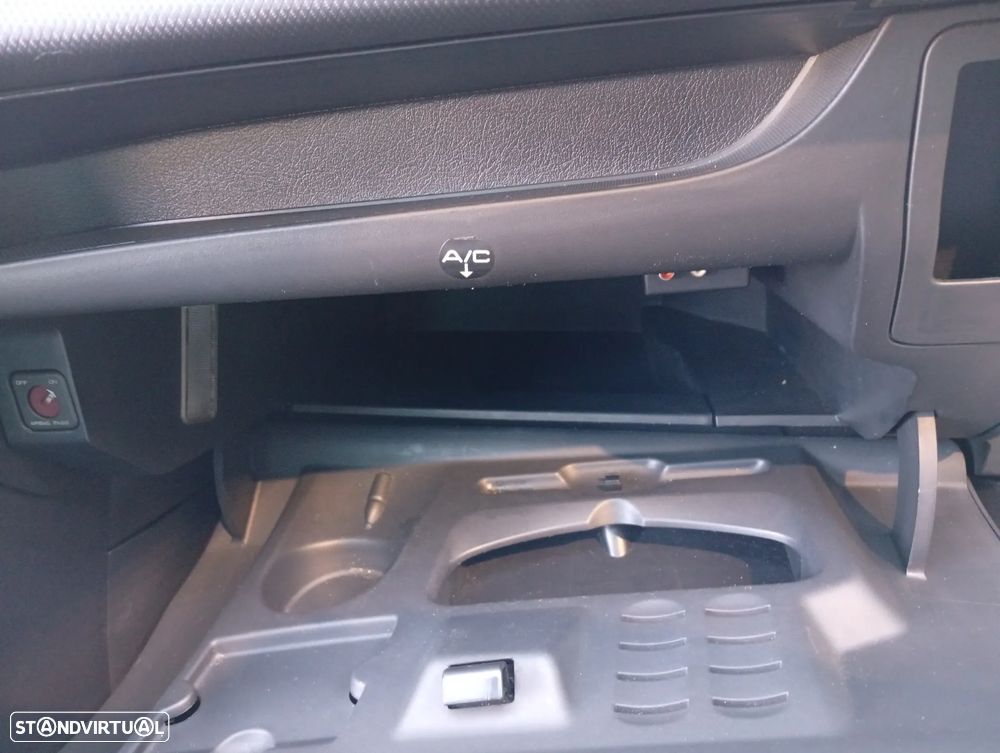 Peugeot 207 SW 1.6 HDi Sport - 27