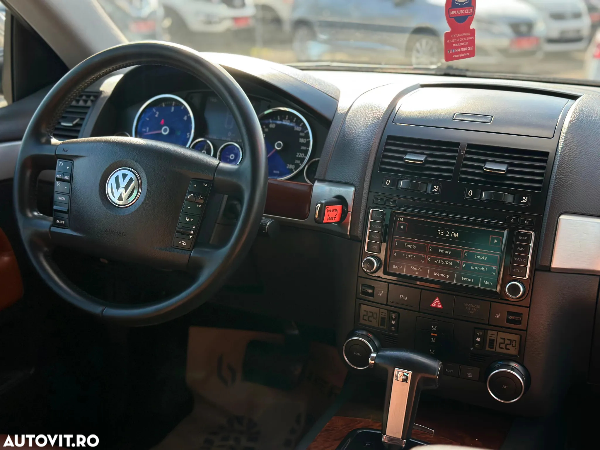 Volkswagen Touareg 3.0 V6 TDI DPF Tipt. Individual - 25