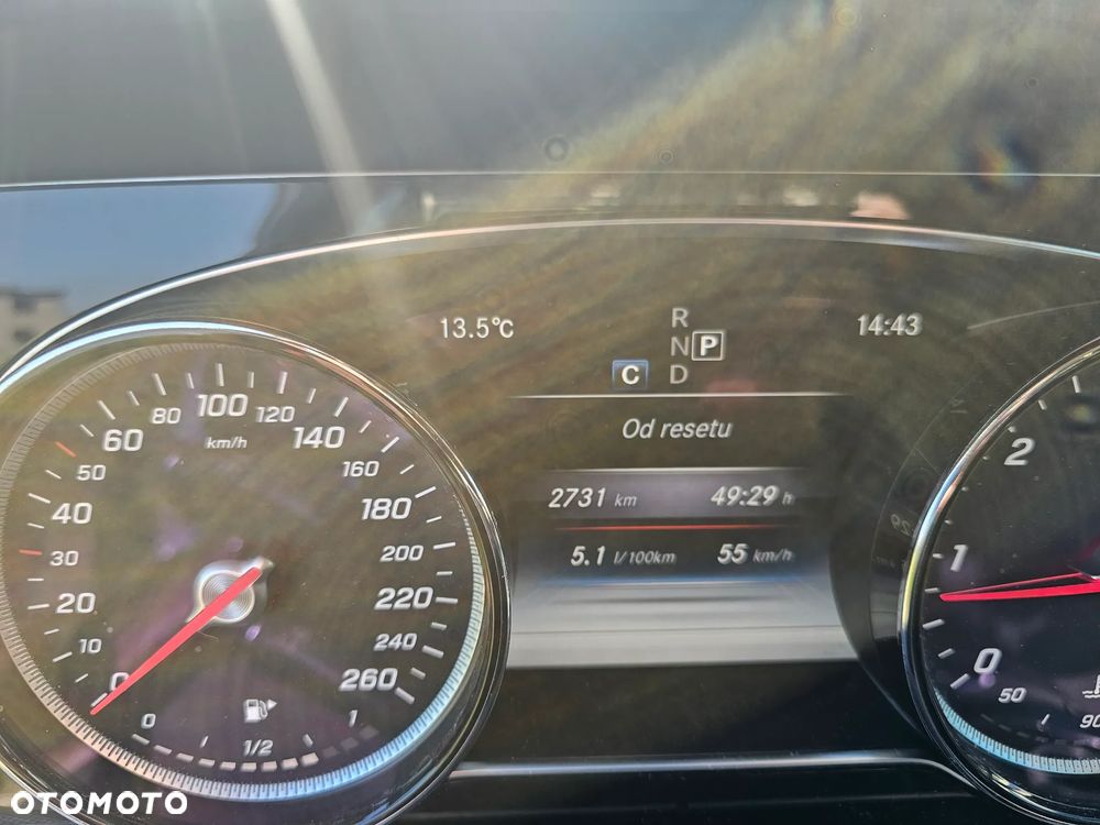 Mercedes-Benz Klasa E 220 d 9G-TRONIC - 11