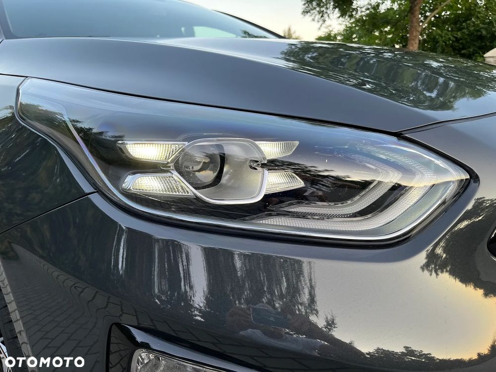 Kia Ceed 1.6 CRDi SCR L Business Line Plus - 30
