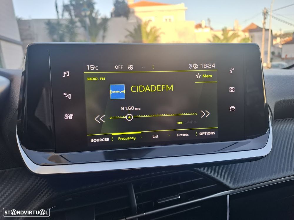 Peugeot 208 PureTech 100 Allure Pack - 13