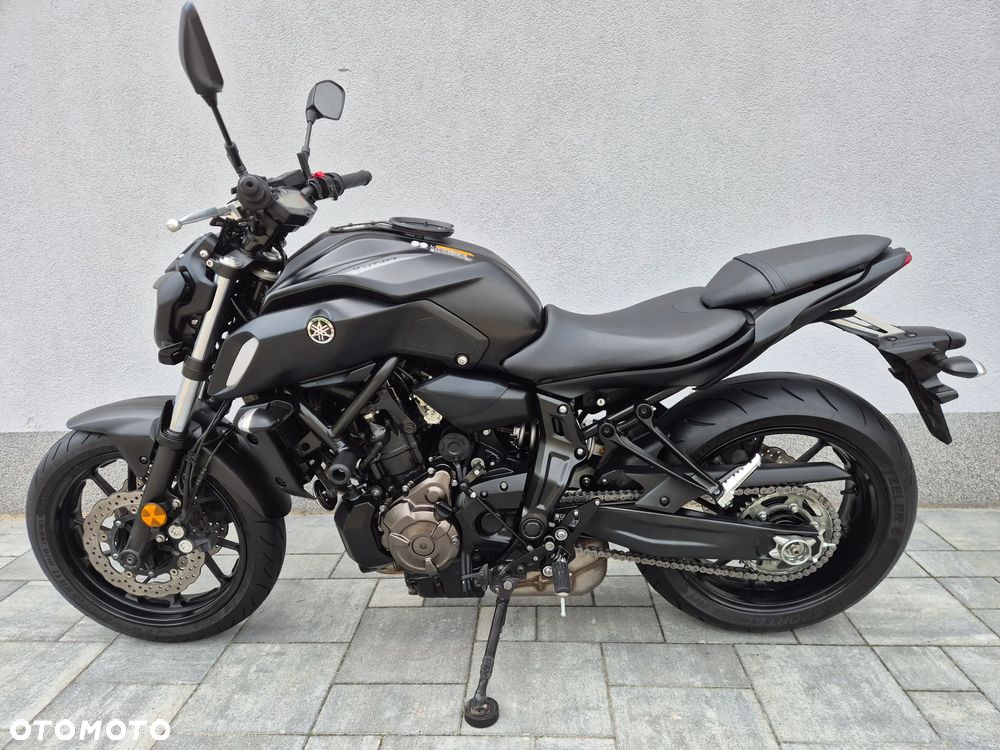 Yamaha MT - 4